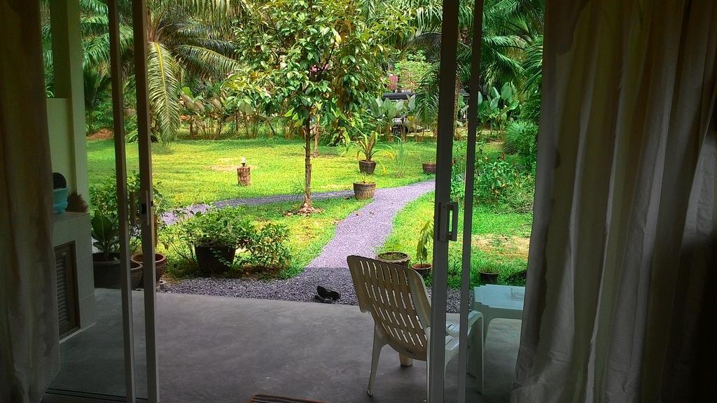 Aathid Garden Khao Lak Villa Kamer foto